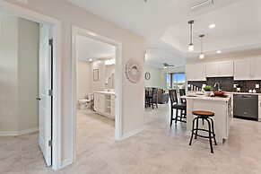 Triple Header @ Storey Lake By Shine Villas 3 Bedroom Apts