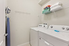 Pink Oasis @ Windsor Westside By Shine Villas #114 6 Bedroom Villa