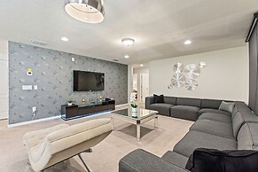 Pink Oasis @ Windsor Westside By Shine Villas #114 6 Bedroom Villa