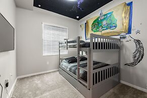 Fireworks @ Night -storey Lake By Shine Villas 709 2 Bedroom Apts