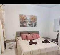 Beautiful 2 Bed Apartment in Għajnsielem