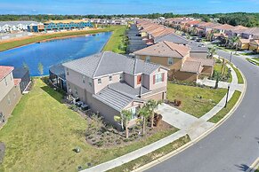 Lake View at Solterra Resort 7 Bedrooms, Sleeps 18 7 Villa