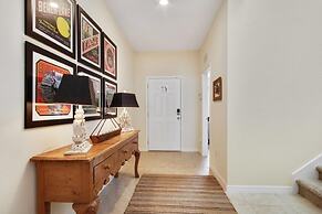 Lake View at Solterra Resort 7 Bedrooms, Sleeps 18 7 Villa