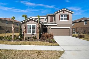 Lake View at Solterra Resort 7 Bedrooms, Sleeps 18 7 Villa