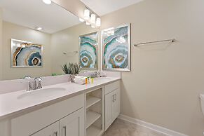 Decadent Penguin - Storey Lake By Shine Villas 704 2 Bedroom Apts