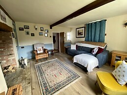 Fern Cottage Yoxford Suffolk - Whole House