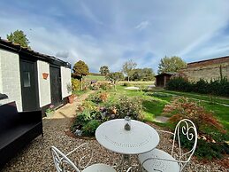Fern Cottage Yoxford Suffolk - Whole House