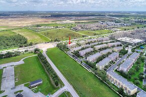 Vista Cay Resort, Next To Universal 821 3 Bedroom Townhouse