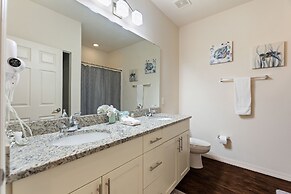 Lucky Find @ Lucaya Resort By Shine Villas #713 3 Bedroom Townhouse