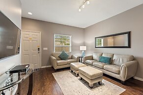 Lucky Find @ Lucaya Resort By Shine Villas #713 3 Bedroom Townhouse