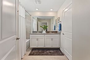 Plush Pelican, At Storey Lake By Shine Villas #839 4 Bedroom Home