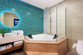 Grand Fleuve Boutique