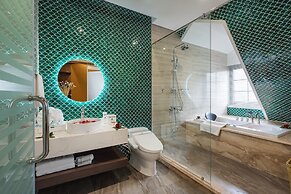 Grand Fleuve Boutique