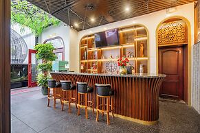 Grand Fleuve Boutique