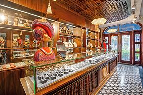 Grand Fleuve Boutique