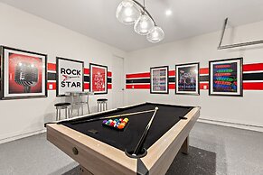 Camp Mickey - Resort Home, Spa, By Shine Villas 8 Bedroom Villa