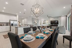 Camp Mickey - Resort Home, Spa, By Shine Villas 8 Bedroom Villa