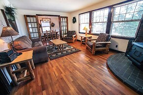 Stonehaven Home - Perfect For Family Getaway 3 Bedroom Cabin - #20-NCD