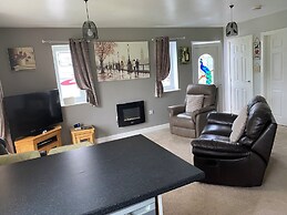 Luxury Dog Friendly Cottage Sleeps 4