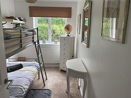 Luxury Dog Friendly Cottage Sleeps 4
