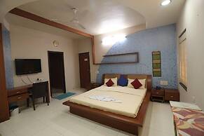 Elis Hospitality Service Parth Bungalow