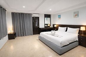 Hill Side Hotel