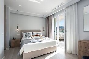 PELAGIA SUITES