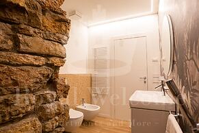 Un nido sull'Arena - Royal Welcome