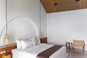 Sunshine City View Villa 6BR wth a private Heated Pool