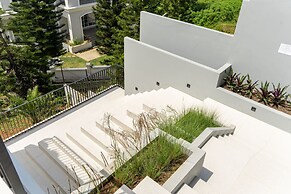 Sunshine City View Villa 6BR wth a private Heated Pool