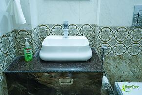 Lime Tree Hotel Near 32nd Milestone