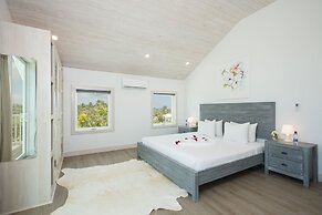 See Sea 2 Bedroom Home