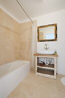 The Beach House 3 Bedroom Home