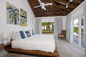 The Beach House 3 Bedroom Home