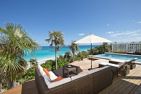 Sandy Hill Beach House 6 Bedroom Home