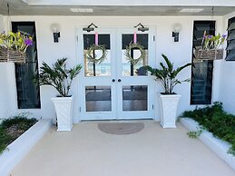 Halcyon House 3 Bedroom Home