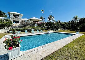 Halcyon House 3 Bedroom Home