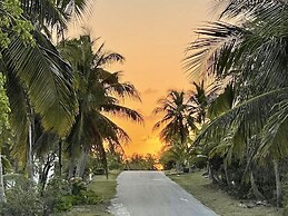 Blue Love Point 5 Bedroom Home