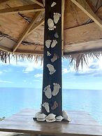 Blue Love Point 5 Bedroom Home