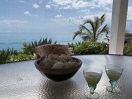 Blue Love Point 5 Bedroom Home