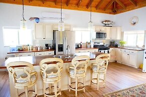 Blue Love Point 5 Bedroom Home