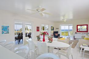 Bahama Mama 5 Bedroom Home