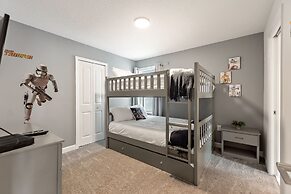 Treat Retreat @ Storey Lake By Shine Villas #418 7 Bedroom Villa