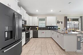 Treat Retreat @ Storey Lake By Shine Villas #418 7 Bedroom Villa