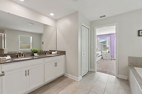 Treat Retreat @ Storey Lake By Shine Villas #418 7 Bedroom Villa