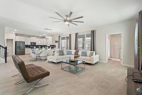 Treat Retreat @ Storey Lake By Shine Villas #418 7 Bedroom Villa