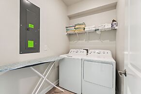 Treat Retreat @ Storey Lake By Shine Villas #418 7 Bedroom Villa