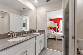 Treat Retreat @ Storey Lake By Shine Villas #418 7 Bedroom Villa