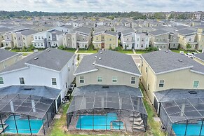 Treat Retreat @ Storey Lake By Shine Villas #418 7 Bedroom Villa