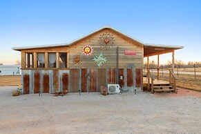 Hollmig Sunset View 1 Bedroom Cabin by RedAwning